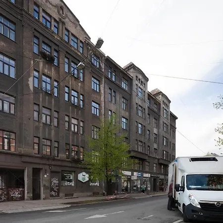 Cozy 2 Bedroom In Centre Apartament Ryga